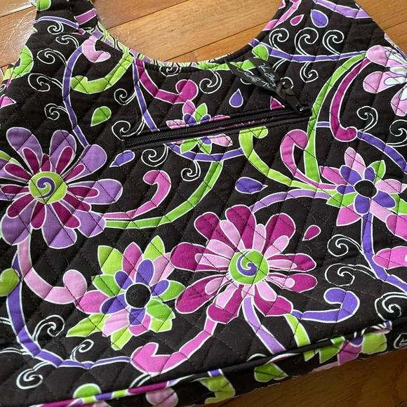 Like New - Vera Bradley purse - Picture 4 of 4